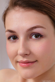 Isabele Sexy Beauty Ready To Get Naked