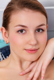 Isabele Sexy Beauty Ready To Get Naked