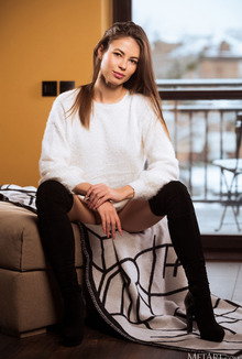 Hilary C Get Her Silky Thighs Parted