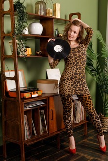 Luna Art Entices With Leopard Print As She Masturbates, Pussy Pleasure Ignites Her Wild Side