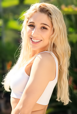 Abella Danger - Perfect Round Ass