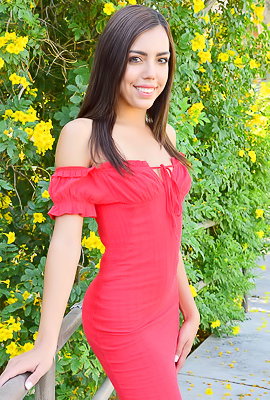 FTV Rachel Enjoys A Toy In Her Ass