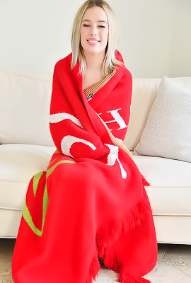 Vibe For My Clit - FTV Lola