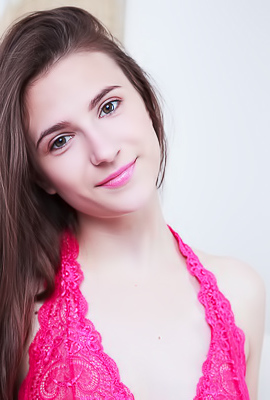 Yanetta Beautiful Brunette Teen With Shaved Pink Pussy