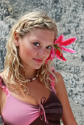 Elka Teases In Stockings Outdoors