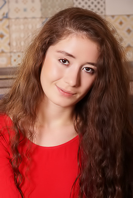 Sherie Stripping Down Completely Nude