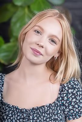 Liby Nicole With Lovely Breasts And Sexy Booty