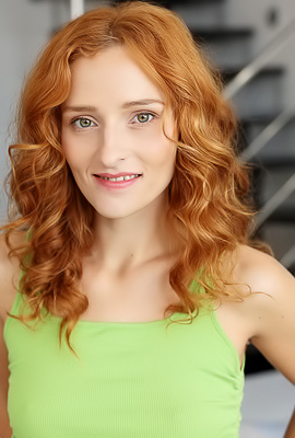 Lucianna Lucci Taking With Her Plump Twat And Her Lovely Slim Body