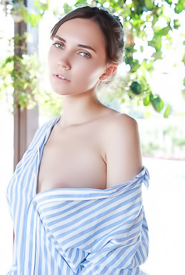 Danniela Parts Her Silky Thighs For A Tempting View Of Her Hairy Pussy