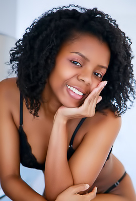 Sukki T Amazing Hot Ebony Chick