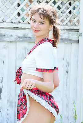 Marceline Sassy Sweetie Is Soon Naked Under The Outdoor Shower