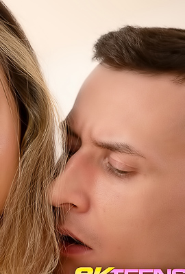 Jessie Clark Teases With Her Deep Throat Skills