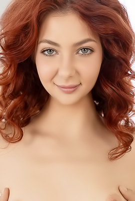 Bella Beatrice Unleashes Her Lusty Desire