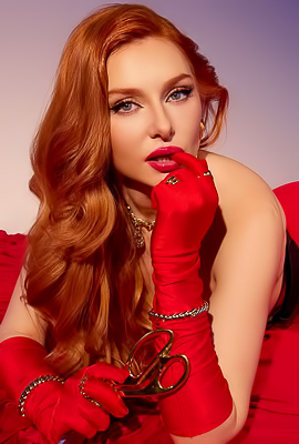 Lacy Lennons Energy Blazes With Every Pose, Scissors Cutting Through The Tension